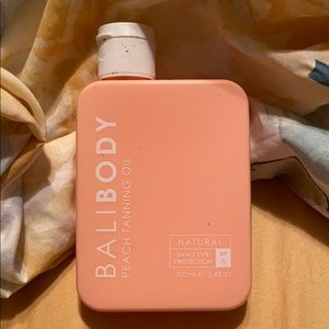 bali body peach tanning oil